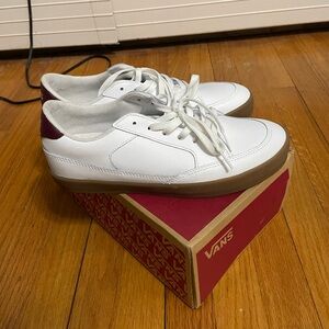 Emmy DLX Women’s Sneakers